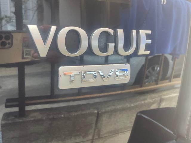 レンジローバーヴォーグ 　弊社ダイレクトインポート３，６３０　ｃｃ　Ｖ８　Ｔｗｉｎ－Ｔｕｒｂｏ　Ｄｉｅｓｅｌ　ＲＡＮＧＥＲＳ並行輸入　排ガス規制クリア　クルーズコントロール　本革シート　パワーシート　シートヒーター（11枚目）