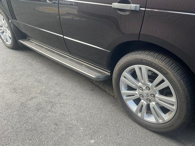 レンジローバーヴォーグ 　弊社ダイレクトインポート３，６３０　ｃｃ　Ｖ８　Ｔｗｉｎ－Ｔｕｒｂｏ　Ｄｉｅｓｅｌ　ＲＡＮＧＥＲＳ並行輸入　排ガス規制クリア　クルーズコントロール　本革シート　パワーシート　シートヒーター（13枚目）