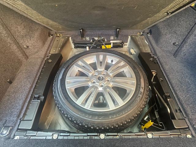 レンジローバーヴォーグ 　弊社ダイレクトインポート３，６３０　ｃｃ　Ｖ８　Ｔｗｉｎ－Ｔｕｒｂｏ　Ｄｉｅｓｅｌ　ＲＡＮＧＥＲＳ並行輸入　排ガス規制クリア　クルーズコントロール　本革シート　パワーシート　シートヒーター（14枚目）