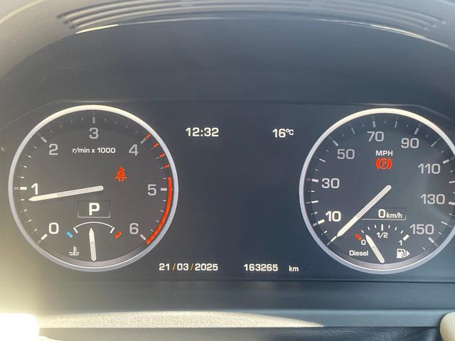 レンジローバーヴォーグ 　弊社ダイレクトインポート３，６３０　ｃｃ　Ｖ８　Ｔｗｉｎ－Ｔｕｒｂｏ　Ｄｉｅｓｅｌ　ＲＡＮＧＥＲＳ並行輸入　排ガス規制クリア　クルーズコントロール　本革シート　パワーシート　シートヒーター（16枚目）