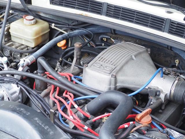 レンジローバー バンデンプラ　４ＷＤ　フルビスポーク　内装革張仕様　ダッシュボード＆各ドア　　断熱材施工　フロア防振材防音材全面施工　ハリスツイード　バックカメラ　本革シート　パワーシート　シートヒーター　サンルーフ　ＥＴＣ（14枚目）