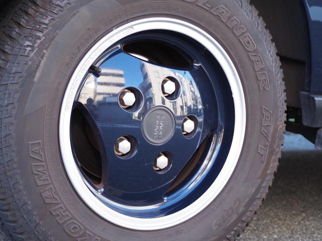 レンジローバー ベースグレード　４ＷＤ　オールペイント施工ウッド補修　リペアコイルサスペンション新品交換　本革シート　パワーシート　シートヒーター　サンルーフ　クルーズコントロール　ＥＴＣ　キーレス（11枚目）