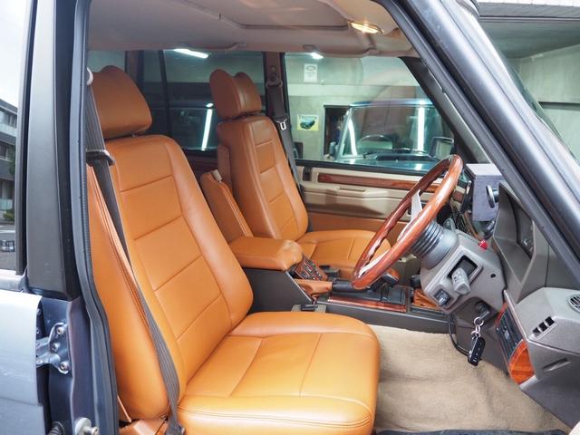 レンジローバー フルビスポーク　４ＷＤ　荷室拡張ワイド　エンジンヘッドＯ／Ｈ　ＡＴＯ／Ｈ　インテリアフルレザー張替　ナビインストール　国内新規登録２０２４年８月　フルビスポークｍｉｌｅメーター９０，０００（24枚目）