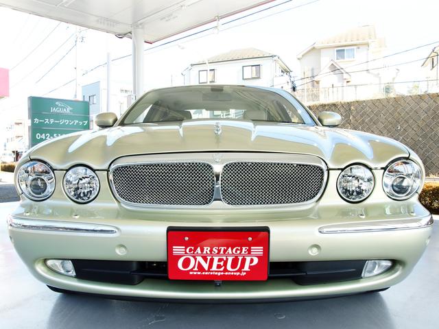 XJ 4.2エグゼクティブ ワンオーナー X350最終モデル(4枚目)
