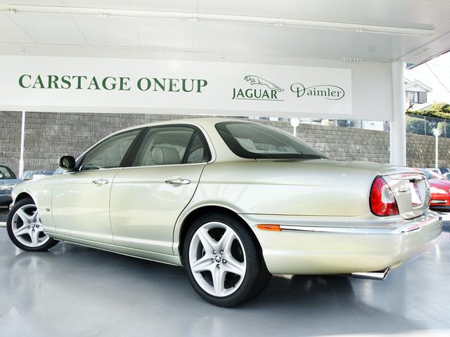 XJ 4.2エグゼクティブ ワンオーナー X350最終モデル(20枚目)