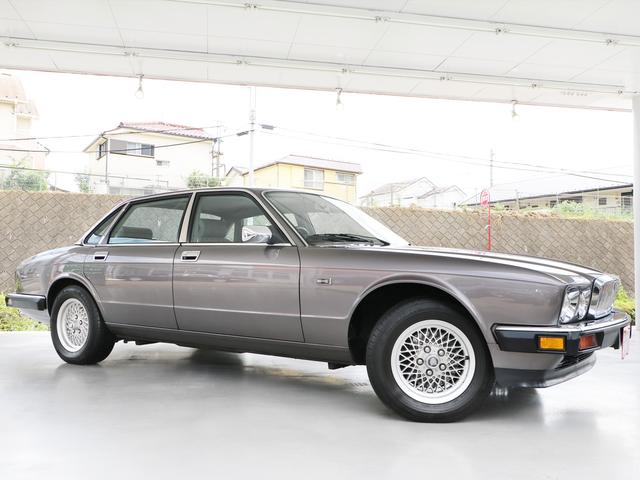 ジャガー Xjシリーズ ｘｊ６ ４ ０ 276 6万円 カーステージワンアップ ジャガー デイムラ 専門店 中古車情報ならナビクル