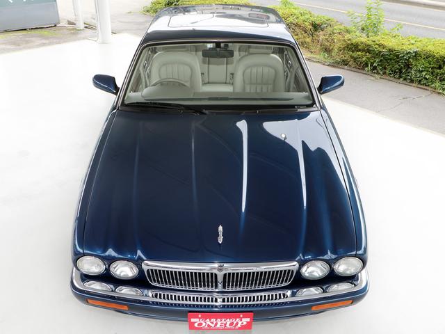 ＸＪ ＸＪ６－３．２Ｓ　Ｘ３００中期型・セレクトグレード・フルノーマル・３．２リッター直６ＤＯＨＣ・ボンネットマスコット・サンルーフ・ウォルナットウッド・コノリーフルレザーシート・パワーシート・純正オーディオ・ＣＤＣ・ＥＴＣ（3枚目）