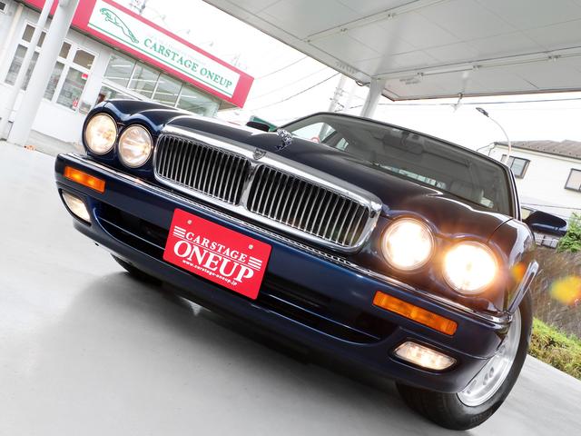 ＸＪ６－３．２Ｓ　Ｘ３００中期型・セレクトグレード・フルノーマル・３．２リッター直６ＤＯＨＣ・ボンネットマスコット・サンルーフ・ウォルナットウッド・コノリーフルレザーシート・パワーシート・純正オーディオ・ＣＤＣ・ＥＴＣ(13枚目)