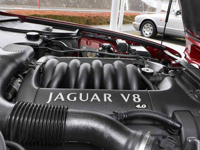 ＸＪ ＸＪ　エグゼクティブ４．０－Ｖ８　Ｘ３０８後期型・オプションカラーカーニバル・ＡＪ２７－４．０Ｖ８（２９４ＰＳ）・ボンネットマスコット・ウッドコンビステア・コノリーレザー・シートヒーター・カロッツェリアＣＤヘッドユニット・ＥＴＣ（40枚目）