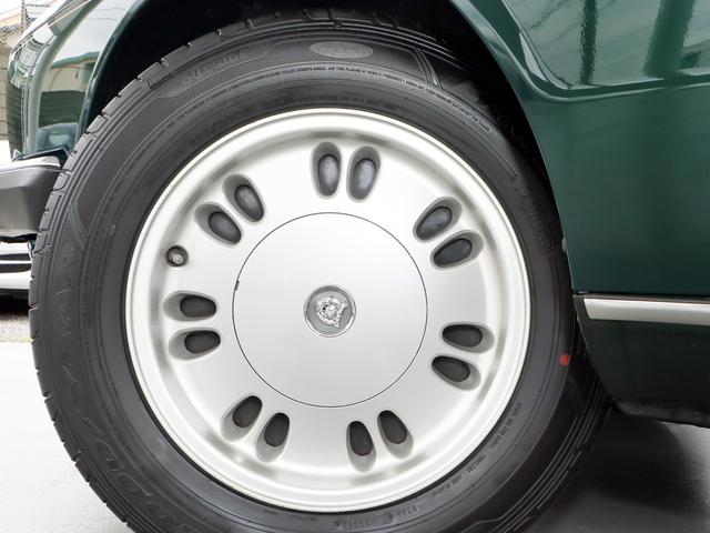 ＸＪ ＸＪ６－３．２　ＸＪ４０最終型・デュアルエアバッグモデル・３．２リッター直６ＤＯＨＣ・ローズウッド・イングリッシュツイード＆レザーインテリア・クランベリーレッドステッチ・パワーシート・純正オーディオ・ＥＴＣ（36枚目）