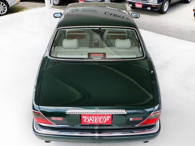 デイムラー ダブルシックス　Ｘ３００後期モデル・最終Ｖ１２・ロングボディ（ＬＷＢ）専用内外装・サンルーフ・象嵌バーウオルナット・コノリー・純正オーディオヘッドユニット・ＣＤチェンジャー・リアウッドテーブル・バックカメラ・ＥＴＣ（22枚目）
