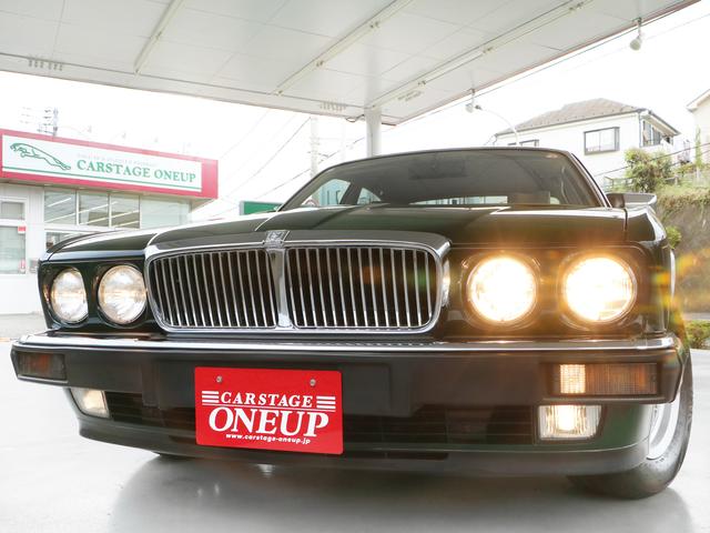 ＸＪ ＸＪ６－３．２　ＸＪ４０最終型ＸＪ６・１５インチラティスＡＷ・フロント＆リアフォグ・デュアルエアバッグ・レザー＆イングリッシュツイードインテリア・ローズウッド・パワーシート・パイオニアＣＤ・ＵＳＢ・社外品キーレス装着（17枚目）