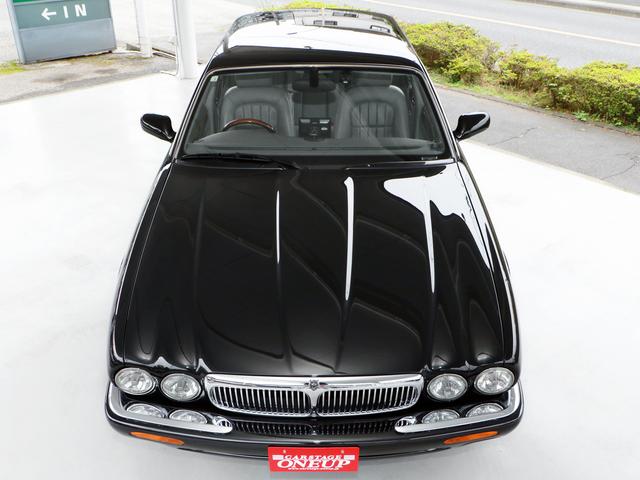 ソブリン 4.0-V8 X308後期最終ロングボディ(LWB)・オプションボディカラー・自然吸気4.0V8(294PS)・純正AW・ソブリン専用内外装・コノリーレザー・プレミアムサウンド・ナビ・バックカメラ・ETC(3枚目)