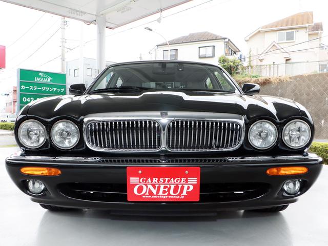 ソブリン 4.0-V8 X308後期最終ロングボディ(LWB)・オプションボディカラー・自然吸気4.0V8(294PS)・純正AW・ソブリン専用内外装・コノリーレザー・プレミアムサウンド・ナビ・バックカメラ・ETC(4枚目)