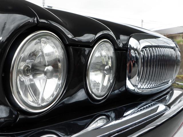 ソブリン 4.0-V8 X308後期最終ロングボディ(LWB)・オプションボディカラー・自然吸気4.0V8(294PS)・純正AW・ソブリン専用内外装・コノリーレザー・プレミアムサウンド・ナビ・バックカメラ・ETC(11枚目)