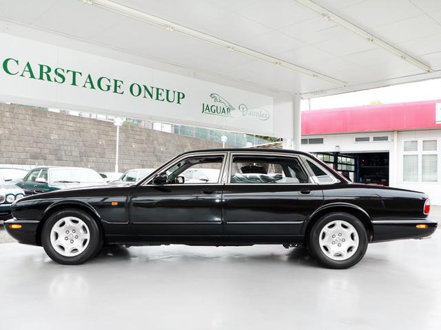 ソブリン 4.0-V8 X308後期最終ロングボディ(LWB)・オプションボディカラー・自然吸気4.0V8(294PS)・純正AW・ソブリン専用内外装・コノリーレザー・プレミアムサウンド・ナビ・バックカメラ・ETC(26枚目)