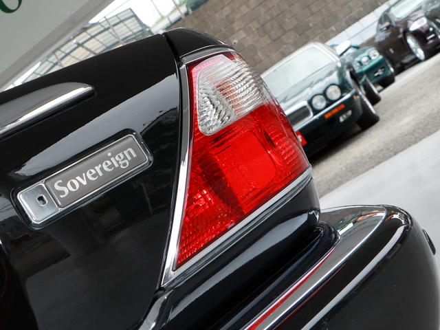 ソブリン 4.0-V8 X308後期最終ロングボディ(LWB)・オプションボディカラー・自然吸気4.0V8(294PS)・純正AW・ソブリン専用内外装・コノリーレザー・プレミアムサウンド・ナビ・バックカメラ・ETC(28枚目)