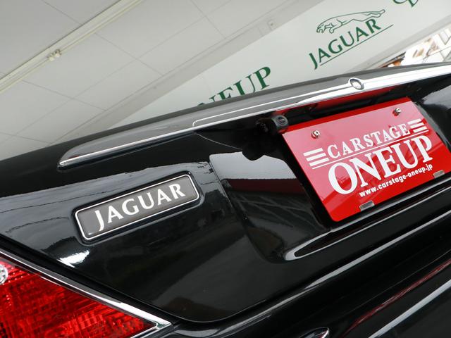 ソブリン 4.0-V8 X308後期最終ロングボディ(LWB)・オプションボディカラー・自然吸気4.0V8(294PS)・純正AW・ソブリン専用内外装・コノリーレザー・プレミアムサウンド・ナビ・バックカメラ・ETC(29枚目)