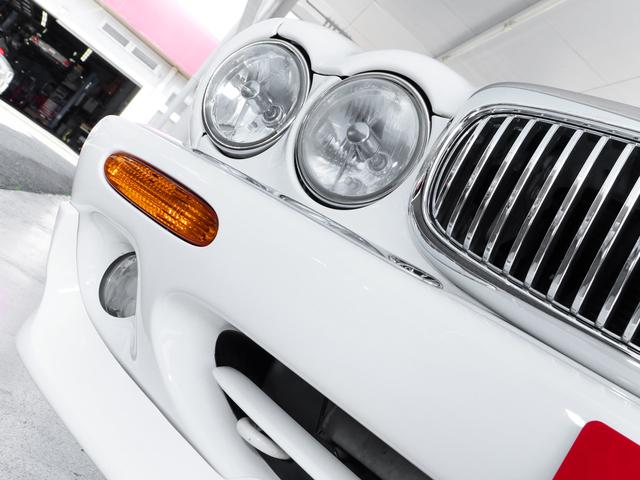 ソブリン 4.0-V8 ロングボディ・左ハンドル・V8自然吸気294PS・18インチWORKワンオフAW・フロントスポイラー・オーバルマフラーエンド・ウッドコンビステア・コノリーレザー・ルームミラードラレコ・バックカメラ(10枚目)