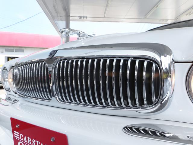 ソブリン 4.0-V8 ロングボディ・左ハンドル・V8自然吸気294PS・18インチWORKワンオフAW・フロントスポイラー・オーバルマフラーエンド・ウッドコンビステア・コノリーレザー・ルームミラードラレコ・バックカメラ(13枚目)