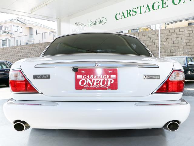 ソブリン 4.0-V8 ロングボディ・左ハンドル・V8自然吸気294PS・18インチWORKワンオフAW・フロントスポイラー・オーバルマフラーエンド・ウッドコンビステア・コノリーレザー・ルームミラードラレコ・バックカメラ(21枚目)