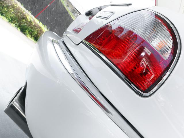 ソブリン 4.0-V8 ロングボディ・左ハンドル・V8自然吸気294PS・18インチWORKワンオフAW・フロントスポイラー・オーバルマフラーエンド・ウッドコンビステア・コノリーレザー・ルームミラードラレコ・バックカメラ(30枚目)