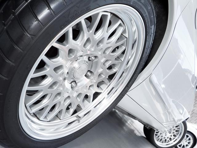 ソブリン 4.0-V8 ロングボディ・左ハンドル・V8自然吸気294PS・18インチWORKワンオフAW・フロントスポイラー・オーバルマフラーエンド・ウッドコンビステア・コノリーレザー・ルームミラードラレコ・バックカメラ(31枚目)