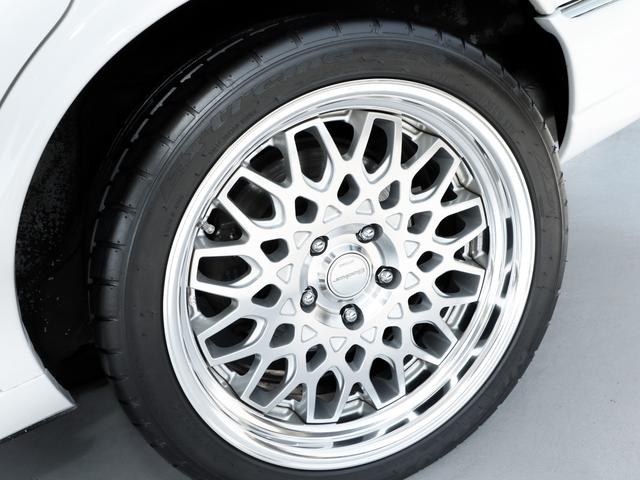 ソブリン 4.0-V8 ロングボディ・左ハンドル・V8自然吸気294PS・18インチWORKワンオフAW・フロントスポイラー・オーバルマフラーエンド・ウッドコンビステア・コノリーレザー・ルームミラードラレコ・バックカメラ(37枚目)