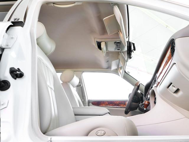 ソブリン 4.0-V8 ロングボディ・左ハンドル・V8自然吸気294PS・18インチWORKワンオフAW・フロントスポイラー・オーバルマフラーエンド・ウッドコンビステア・コノリーレザー・ルームミラードラレコ・バックカメラ(46枚目)