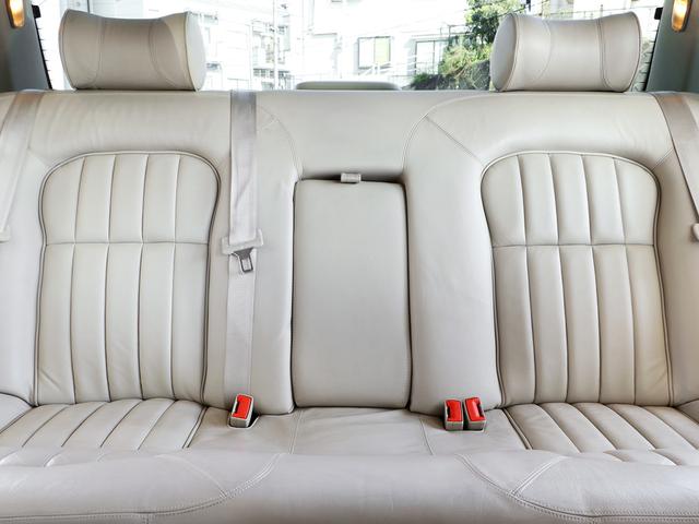 ソブリン 4.0-V8 ロングボディ・左ハンドル・V8自然吸気294PS・18インチWORKワンオフAW・フロントスポイラー・オーバルマフラーエンド・ウッドコンビステア・コノリーレザー・ルームミラードラレコ・バックカメラ(56枚目)