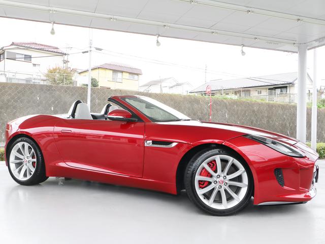 Fタイプ Sコンバーチブル ワンオーナー・3.0V6スーパーチャージド380PS・19インチAW・パドルシフト8AT・スポーツエギゾースト・アイボリーレザー・ナビ・メリディアンサウンド・USB・Bluetooth・ETC(6枚目)