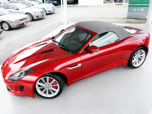 Fタイプ Sコンバーチブル ワンオーナー・3.0V6スーパーチャージド380PS・19インチAW・パドルシフト8AT・スポーツエギゾースト・アイボリーレザー・ナビ・メリディアンサウンド・USB・Bluetooth・ETC(11枚目)