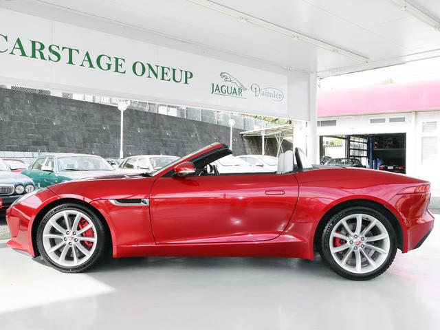 Fタイプ Sコンバーチブル ワンオーナー・3.0V6スーパーチャージド380PS・19インチAW・パドルシフト8AT・スポーツエギゾースト・アイボリーレザー・ナビ・メリディアンサウンド・USB・Bluetooth・ETC(34枚目)