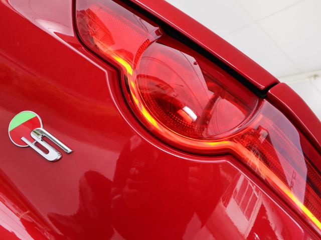 Fタイプ Sコンバーチブル ワンオーナー・3.0V6スーパーチャージド380PS・19インチAW・パドルシフト8AT・スポーツエギゾースト・アイボリーレザー・ナビ・メリディアンサウンド・USB・Bluetooth・ETC(43枚目)