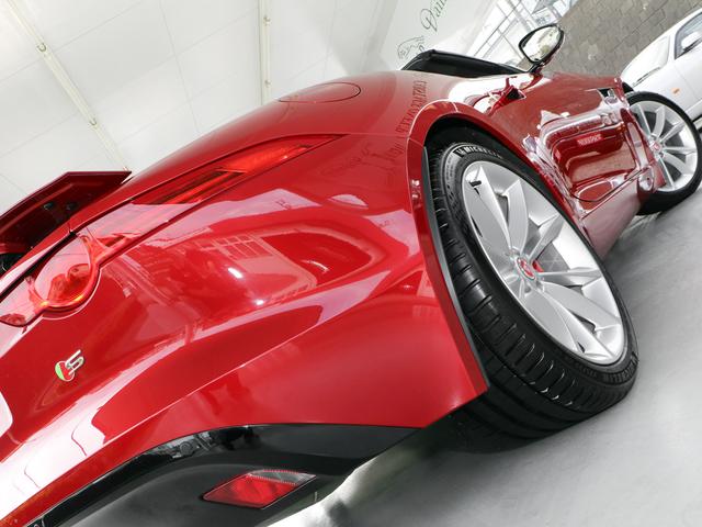 Fタイプ Sコンバーチブル ワンオーナー・3.0V6スーパーチャージド380PS・19インチAW・パドルシフト8AT・スポーツエギゾースト・アイボリーレザー・ナビ・メリディアンサウンド・USB・Bluetooth・ETC(47枚目)