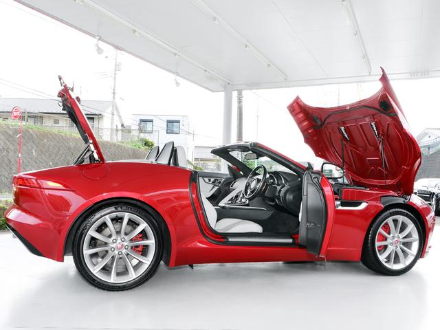 Fタイプ Sコンバーチブル ワンオーナー・3.0V6スーパーチャージド380PS・19インチAW・パドルシフト8AT・スポーツエギゾースト・アイボリーレザー・ナビ・メリディアンサウンド・USB・Bluetooth・ETC(51枚目)