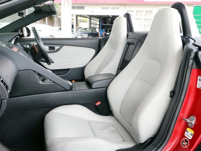 Fタイプ Sコンバーチブル ワンオーナー・3.0V6スーパーチャージド380PS・19インチAW・パドルシフト8AT・スポーツエギゾースト・アイボリーレザー・ナビ・メリディアンサウンド・USB・Bluetooth・ETC(65枚目)