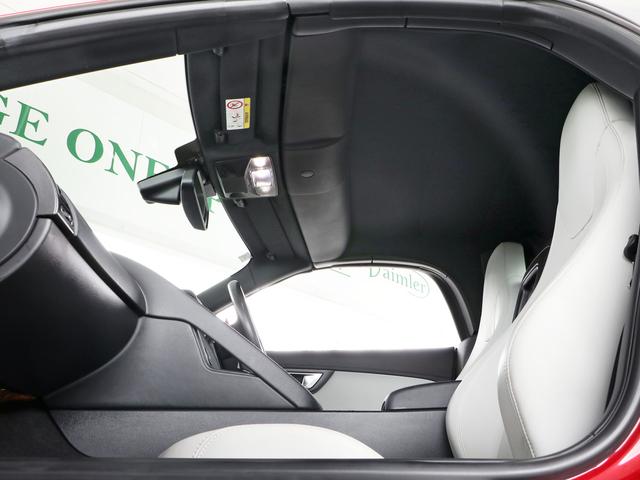 Fタイプ Sコンバーチブル ワンオーナー・3.0V6スーパーチャージド380PS・19インチAW・パドルシフト8AT・スポーツエギゾースト・アイボリーレザー・ナビ・メリディアンサウンド・USB・Bluetooth・ETC(69枚目)