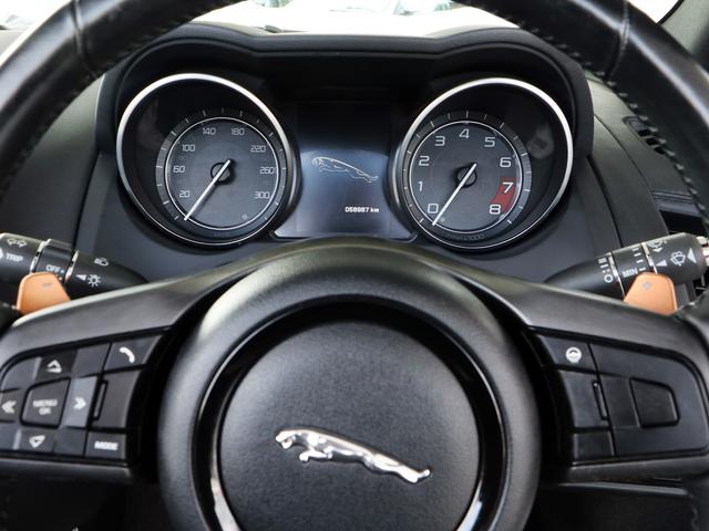 Fタイプ Sコンバーチブル ワンオーナー・3.0V6スーパーチャージド380PS・19インチAW・パドルシフト8AT・スポーツエギゾースト・アイボリーレザー・ナビ・メリディアンサウンド・USB・Bluetooth・ETC(70枚目)