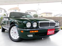 デイムラー ダブルシックス　Ｘ３００後期モデル　最終Ｖ１２　ロングボディ（ＬＷＢ）専用内外装　サンルーフ 9571745A30240809W001 2
