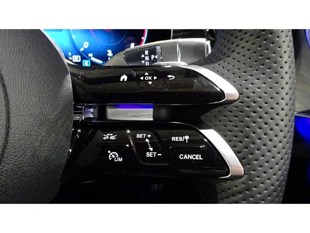 ＣＬＳ２２０ｄ　スポーツ　エクスクルーシブパッケージ　ＨＵＤ　クリアランスソナー　３６０°ビューカメラ　エアコン　レーダークルーズ　電動シート　フルセグ　スマートキー　シートクーラー　パークアシスト　本革シート　禁煙　アルミホイール　キーレスエントリー　ターボ(20枚目)