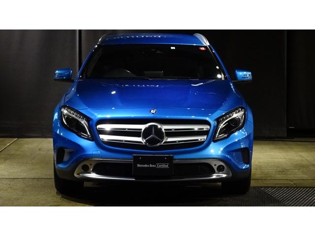 ＧＬＡクラス ＧＬＡ１８０　セーフティ＆ベーシックＰＫＧプラス　Ｃソナー　リアビューカメラ　ＬＥＤヘッド　Ｐアシスト　シートヒータ　スマートキー＆プッシュスタート　パワーウィンドウ　ナビＴＶ　記録簿有り　ターボ　１オーナー　オートエアコン　アルミホイール　ＥＴＣ（2枚目）