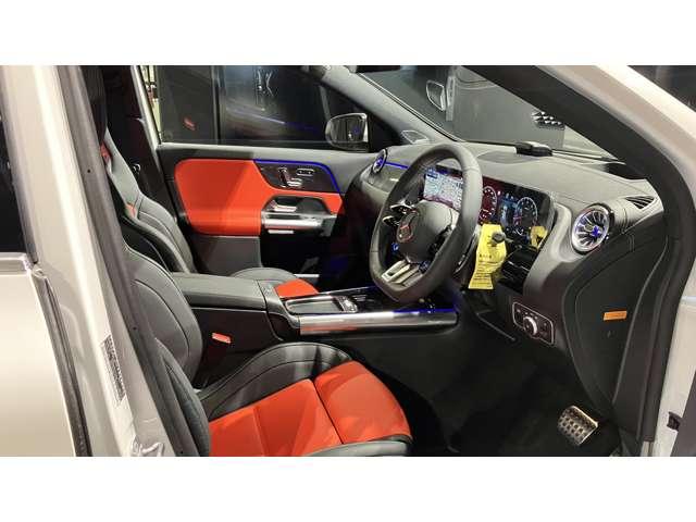 ＧＬＡクラス ＧＬＡ４５　Ｓ　４マチック＋　４ＷＤ　ＭＰ２０２５０２　認定中古車　ＡＭＧパフォーマンスＰＫＧ　コラムＭＴモード付８ＡＴ　オートマチックハイビーム　障害物センサー　ＥＴＣ　ミュージックプレイヤー接続可　フルセグ　本革シート（25枚目）
