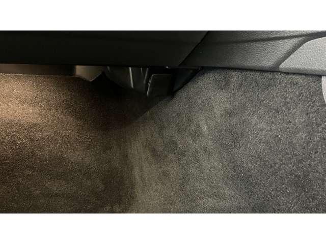 Ｃクラス Ｃ１８０アバンギャルド　レーダーセーフティパッケージ　ベーシックパッケージ　１オーナー（ＩＳＧ搭載モデル）オートトランク　スマートキー　アイドリングストップ　ＬＥＤヘッドライト　シートＨ　アラウンドビューモニター（49枚目）