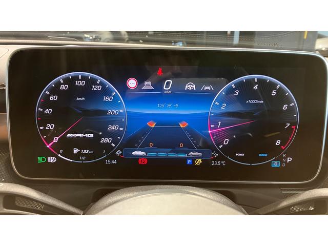 Ｃクラス Ｃ４３　４マチック　（ＢＳＧ搭載モデル）　　４ＷＤ　ＭＰ２０２５０１　パノラマ　弊社デモカー　全周囲カメラ　オートマチックハイビーム　ＥＴＣ　ナビ　フルセグ　ミュージックプレイヤー接続可　本革シート　電動シート（9枚目）