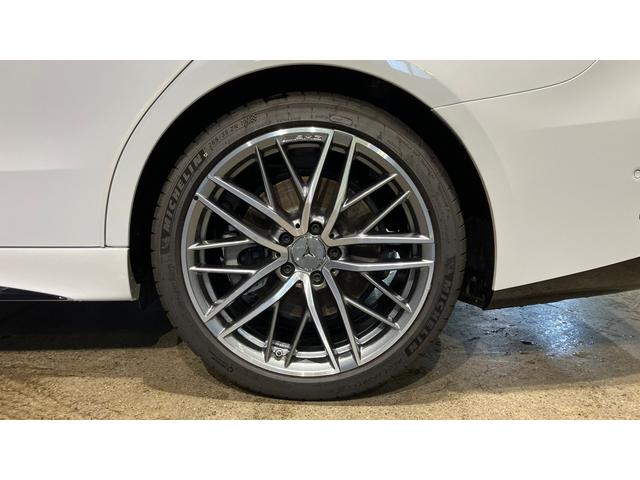 Ｃクラス Ｃ４３　４マチック　（ＢＳＧ搭載モデル）　　４ＷＤ　ＭＰ２０２５０１　パノラマ　弊社デモカー　全周囲カメラ　オートマチックハイビーム　ＥＴＣ　ナビ　フルセグ　ミュージックプレイヤー接続可　本革シート　電動シート（41枚目）