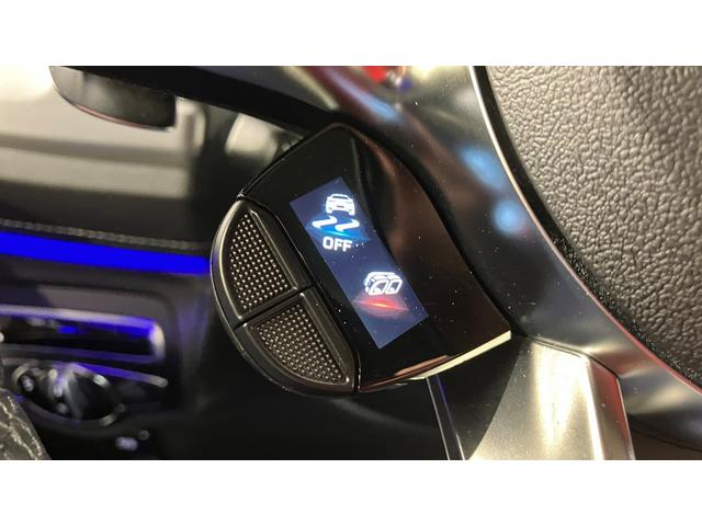 Ｇクラス Ｇ６３　ナッパレザーエクスクルーシブインテリア　　エナジャイジングパッケージ　リラクゼーション機能／シートベンチレーター　ＡＭＧカーボンファイバーインテリアトリム（17枚目）