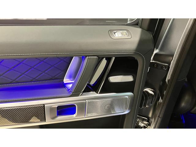 Ｇクラス Ｇ６３　ナッパレザーエクスクルーシブインテリア　　エナジャイジングパッケージ　リラクゼーション機能／シートベンチレーター　ＡＭＧカーボンファイバーインテリアトリム（26枚目）