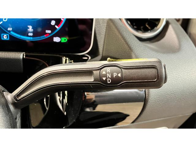 Ｂクラス Ｂ１８０　ＡＭＧライン　弊社デモカー　ナビＰＫＧ　アドバンスドＰＫＧ　禁煙　ＨＵＤ　３６０度カメラ　アドバンスドサウンドシステム　ＡＣＣ　電動トランク　電動シート　シートヒーター（21枚目）