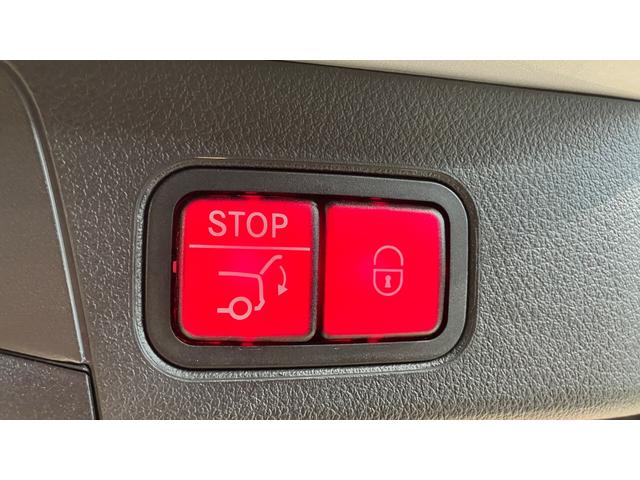 Ｂクラス Ｂ１８０　ＡＭＧライン　弊社デモカー　ナビＰＫＧ　アドバンスドＰＫＧ　禁煙　ＨＵＤ　３６０度カメラ　アドバンスドサウンドシステム　ＡＣＣ　電動トランク　電動シート　シートヒーター（43枚目）